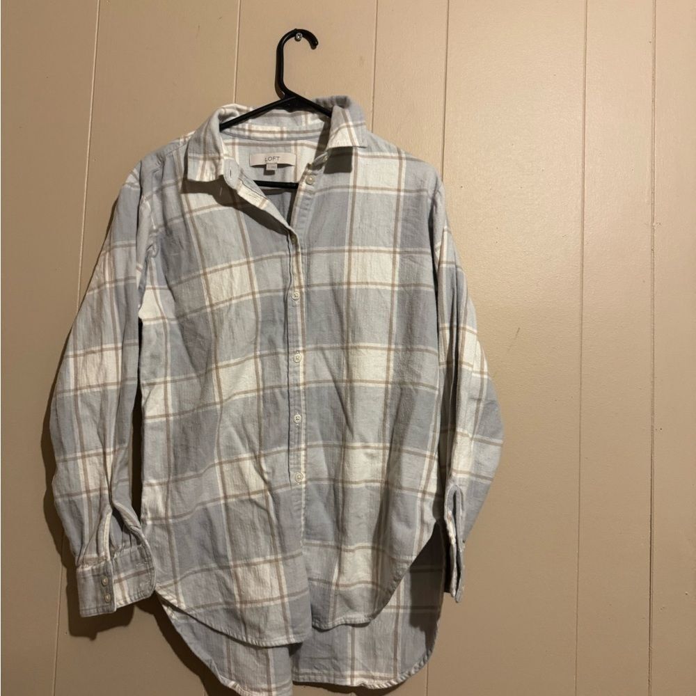 LOFT Light Blue and White Plaid Button-Down Shirt
